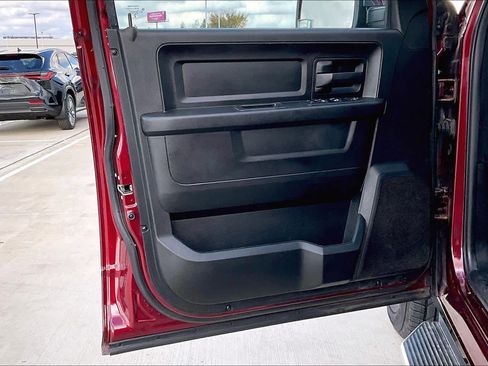 Used 2019 RAM 1500 Tradesman w/ Chrome Plus Package image 20