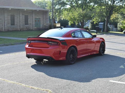 Used 2017 Dodge Charger R/T RWD image 7