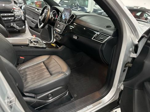 Used 2019 Mercedes-Benz GLS 450 4MATIC w/ Premium 1 Package image 34