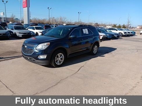 Used 2017 Chevrolet Equinox LT w/ Convenience Package image 8