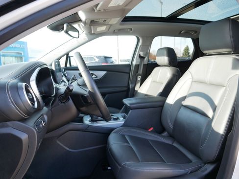 Used 2023 Chevrolet Blazer LT image 34