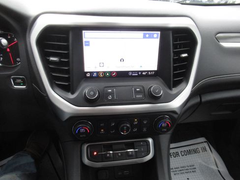 Used 2022 GMC Acadia SLT w/ Elevation Edition image 31