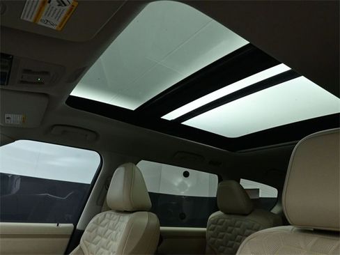 New 2025 Nissan Versa SV w/ Lighting Package image 13