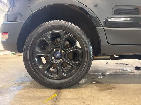 Used 2019 Ford EcoSport SE AWD/4WD image 23
