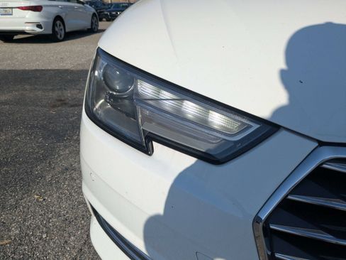 Used 2017 Audi A4 2.0T Premium FWD image 9
