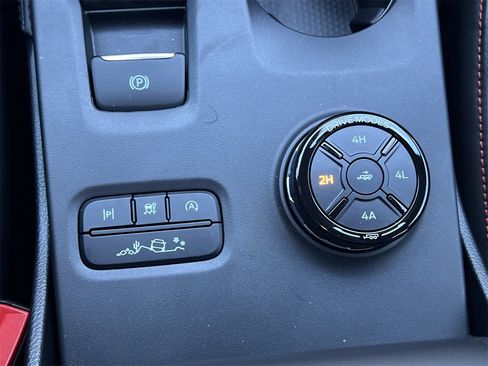 New 2025 Ford Ranger Raptor image 10