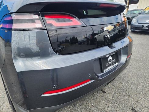 Used 2012 Chevrolet Volt FWD image 30
