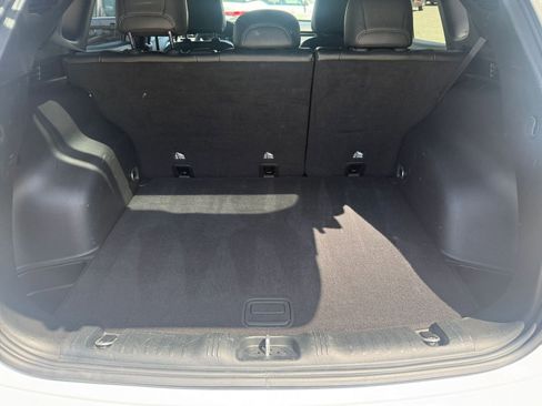 Used 2025 Jeep Compass Trailhawk image 27