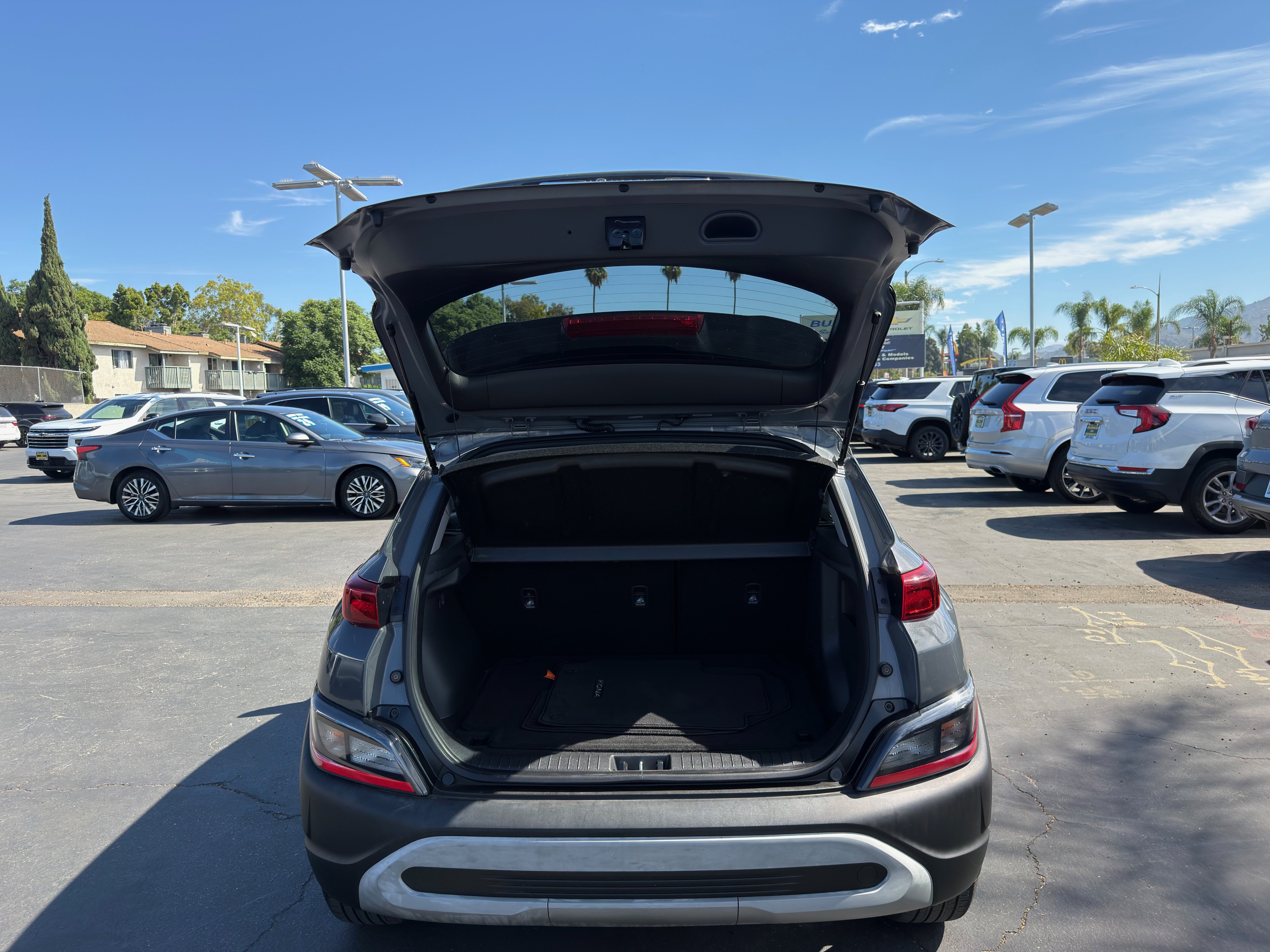 Used 2023 Hyundai Kona SEL FWD image 14