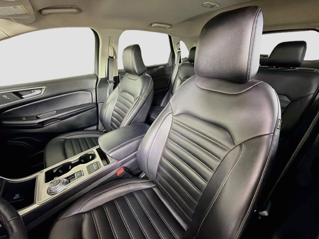 Used 2024 Ford Edge SEL AWD/4WD image 14