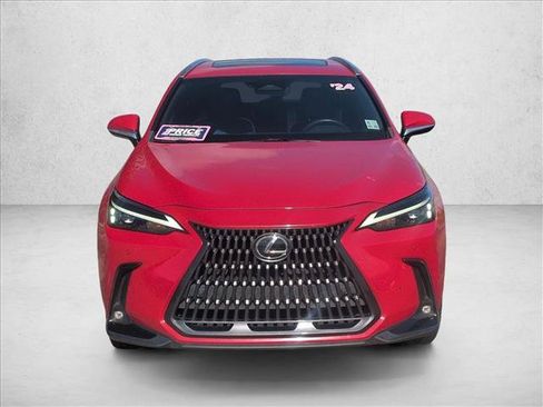 Used 2024 Lexus NX 250 FWD w/ Towing Package (2000 Lbs) image 2