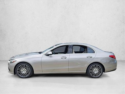 Used 2023 Mercedes-Benz C 300 4MATIC Sedan image 9