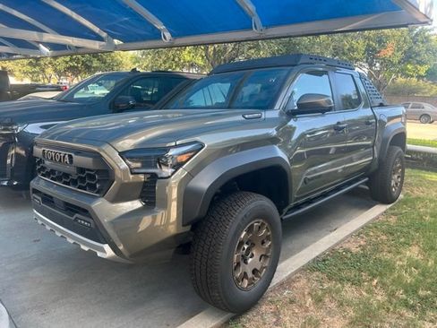 Used 2025 Toyota Tacoma 4x4 Double Cab Hybrid w/ Tow Tech Package image 1