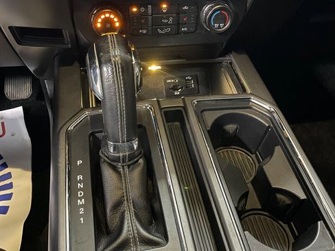 Used 2015 Ford F150 XLT w/ Equipment Group 302A Luxury image 29