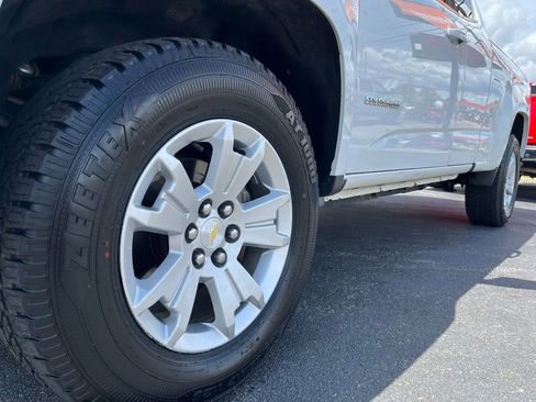 Used 2020 Chevrolet Colorado LT w/ Safety Package AWD/4WD image 10