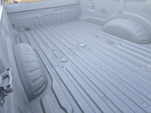 Used 2022 Ford F350 Lariat w/ Black Appearance Package image 10