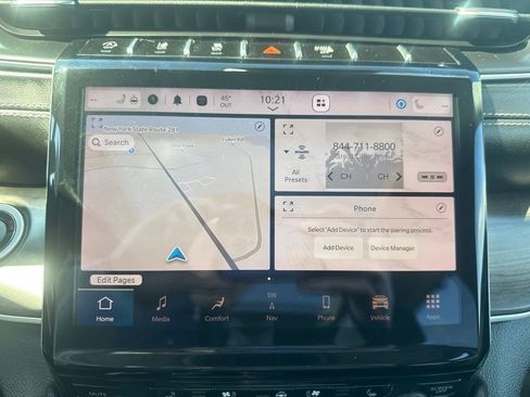 Used 2023 Jeep Grand Cherokee Limited w/ Luxury Tech Group II AWD/4WD image 42