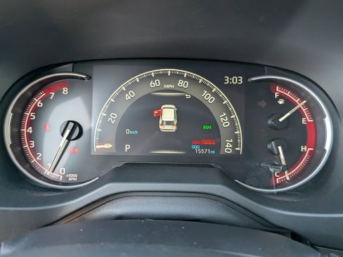 Used 2025 Toyota RAV4 LE image 19