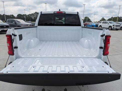 New 2025 RAM 1500 Big Horn image 7