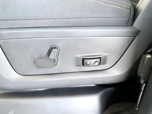 New 2026 RAM 2500 Big Horn AWD/4WD image 47