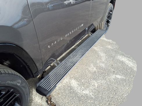 New 2026 Jeep Grand Wagoneer Limited image 29