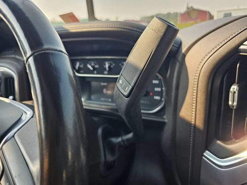 Used 2021 GMC Sierra 1500 SLT w/ SLT Premium Package AWD/4WD image 32