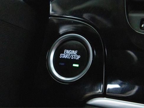 Certified 2022 Buick Encore Preferred AWD/4WD image 20