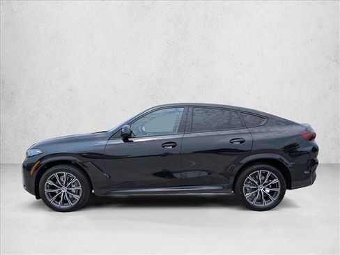 Used 2026 BMW X6 xDrive40i AWD/4WD image 9