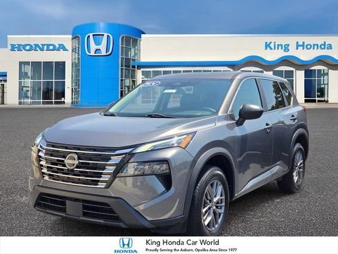 Used 2024 Nissan Rogue S AWD/4WD image 1
