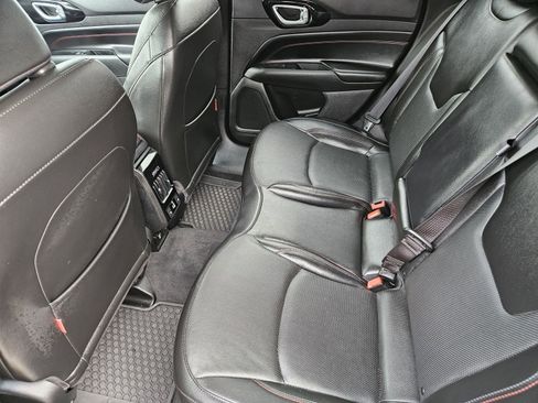 Used 2022 Jeep Compass Trailhawk w/ Trailhawk Elite Group image 34