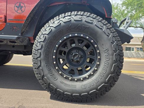 Used 2014 Jeep Wrangler Sport AWD/4WD image 22