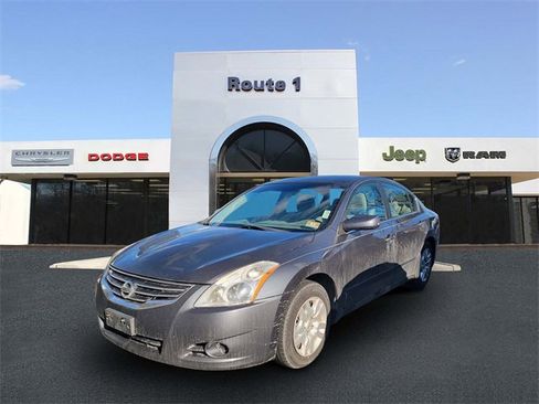 Used 2012 Nissan Altima 2.5 S image 2
