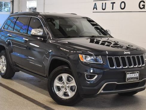 Used 2014 Jeep Grand Cherokee Laredo w/ Quick Order Package 23E AWD/4WD image 1