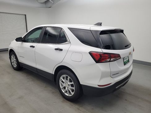 Used 2022 Chevrolet Equinox LT FWD image 3