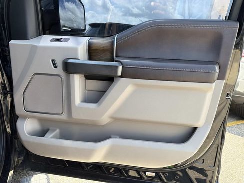 Used 2019 Ford F150 Limited w/ Trailer Tow Package AWD/4WD image 14