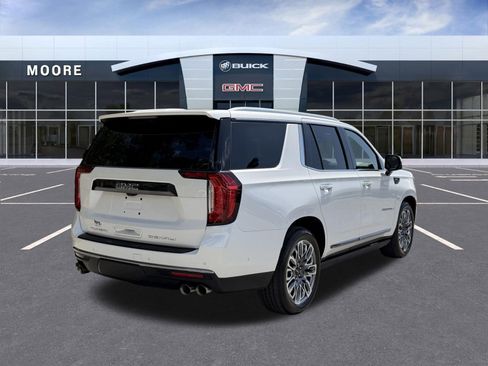 Used 2023 GMC Yukon Denali Ultimate AWD/4WD image 3