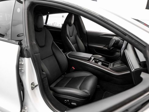Used 2023 Tesla Model S image 32
