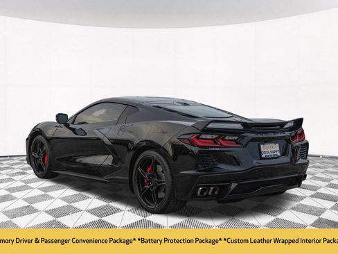Used 2020 Chevrolet Corvette Stingray Premium Cpe w/ 3LT Preferred Equipment Group image 15