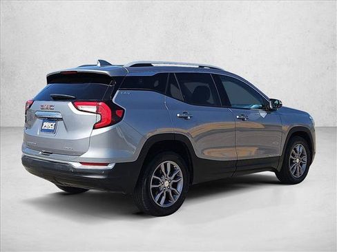 Certified 2024 GMC Terrain SLT w/ Infotainment Package II AWD/4WD image 5