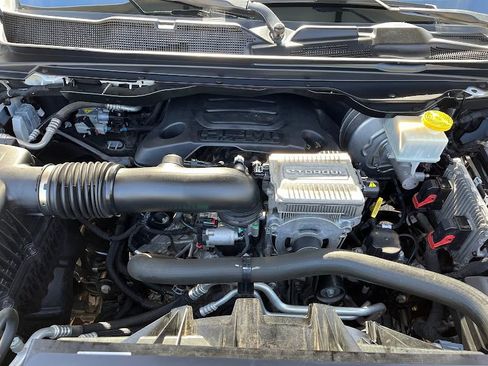 Used 2022 RAM 1500 Laramie image 30