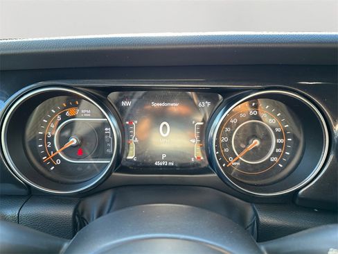 Used 2023 Jeep Wrangler Unlimited Rubicon 392 image 29