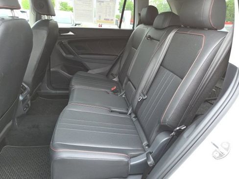 Used 2024 Volkswagen Tiguan Wolfsburg Edition w/ Panoramic Sunroof Package AWD/4WD image 11