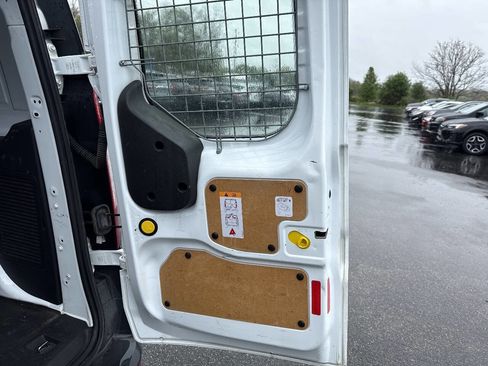 Used 2018 Ford Transit Connect XL FWD image 22