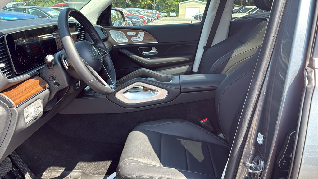 Certified 2025 Mercedes-Benz GLE 350 4MATIC image 18