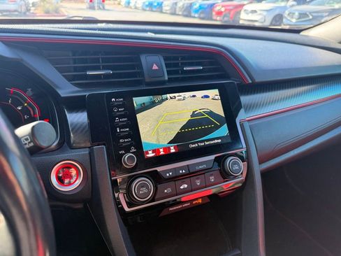 Used 2019 Honda Civic Type R image 11