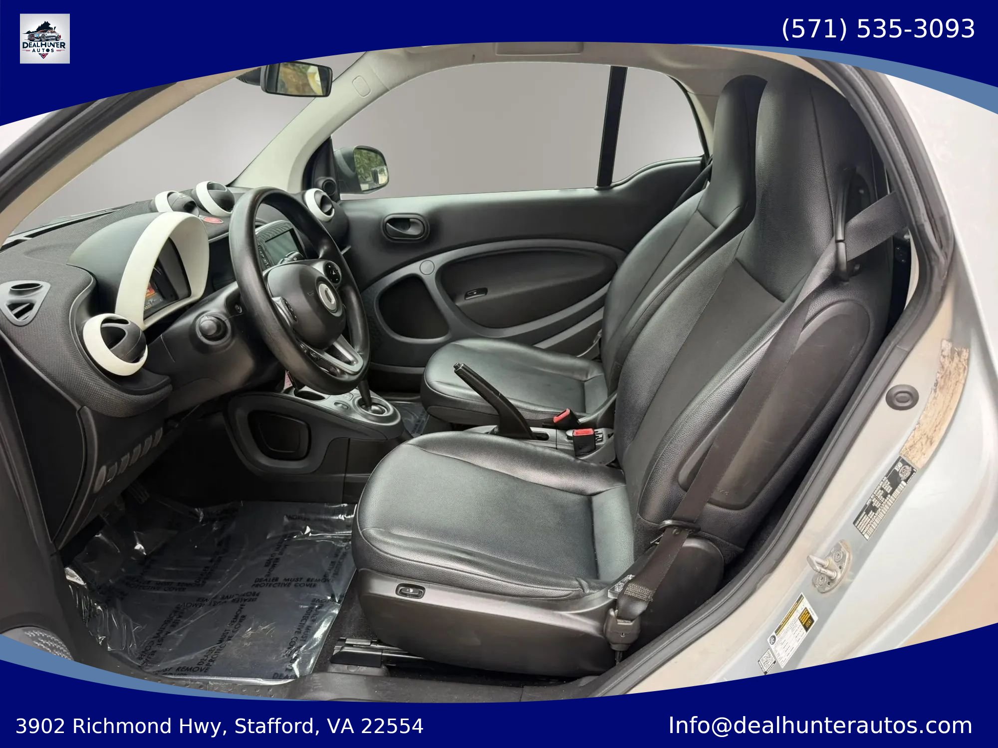 Used 2016 smart fortwo pure RWD image 15