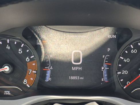 Used 2025 Jeep Compass Latitude AWD/4WD image 29