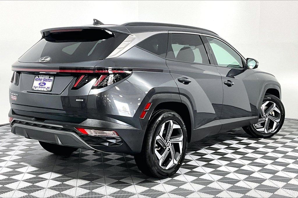 Used 2023 Hyundai Tucson Limited w/ Cargo Package AWD/4WD image 12