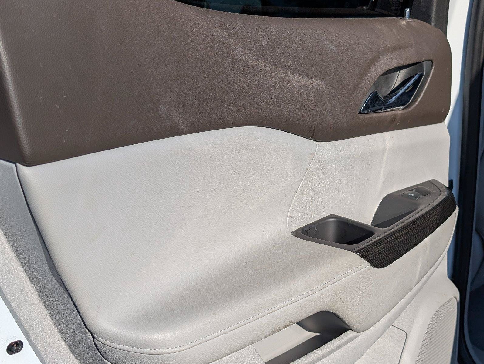 Used 2020 GMC Acadia SLT w/ Premium Package FWD image 34