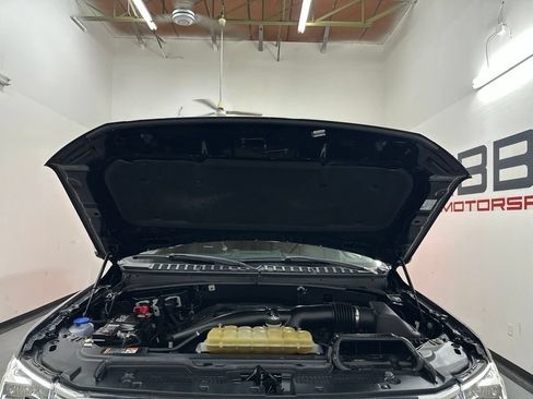 Used 2020 Ford Expedition Platinum RWD image 5
